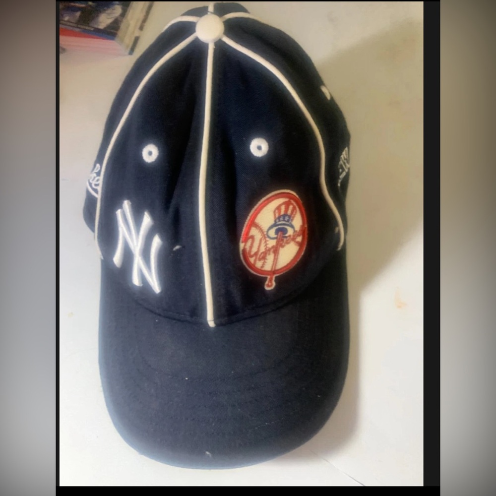 New York Yankees baseball cap